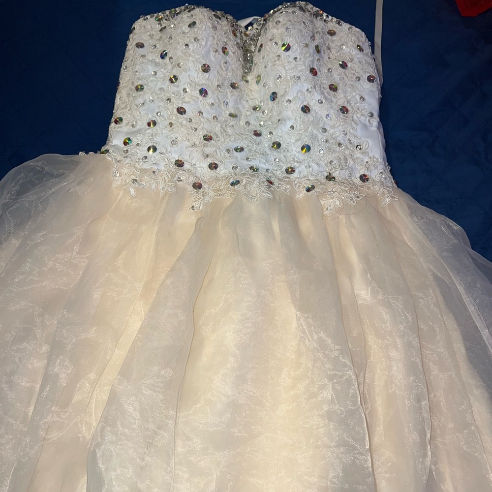 Short dress